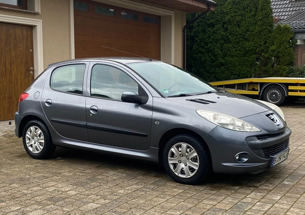 Peugeot 206 plus cena 9000 przebieg: 156000, rok produkcji 2010 z Nowy Targ małe 191
